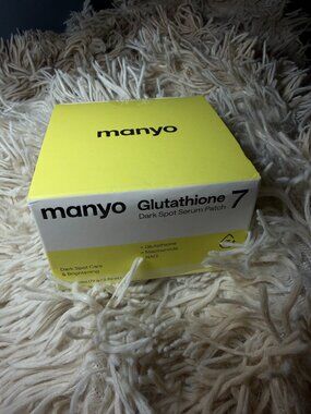 ma:nyo Glutathione 7 Dark Spot Serum Patch